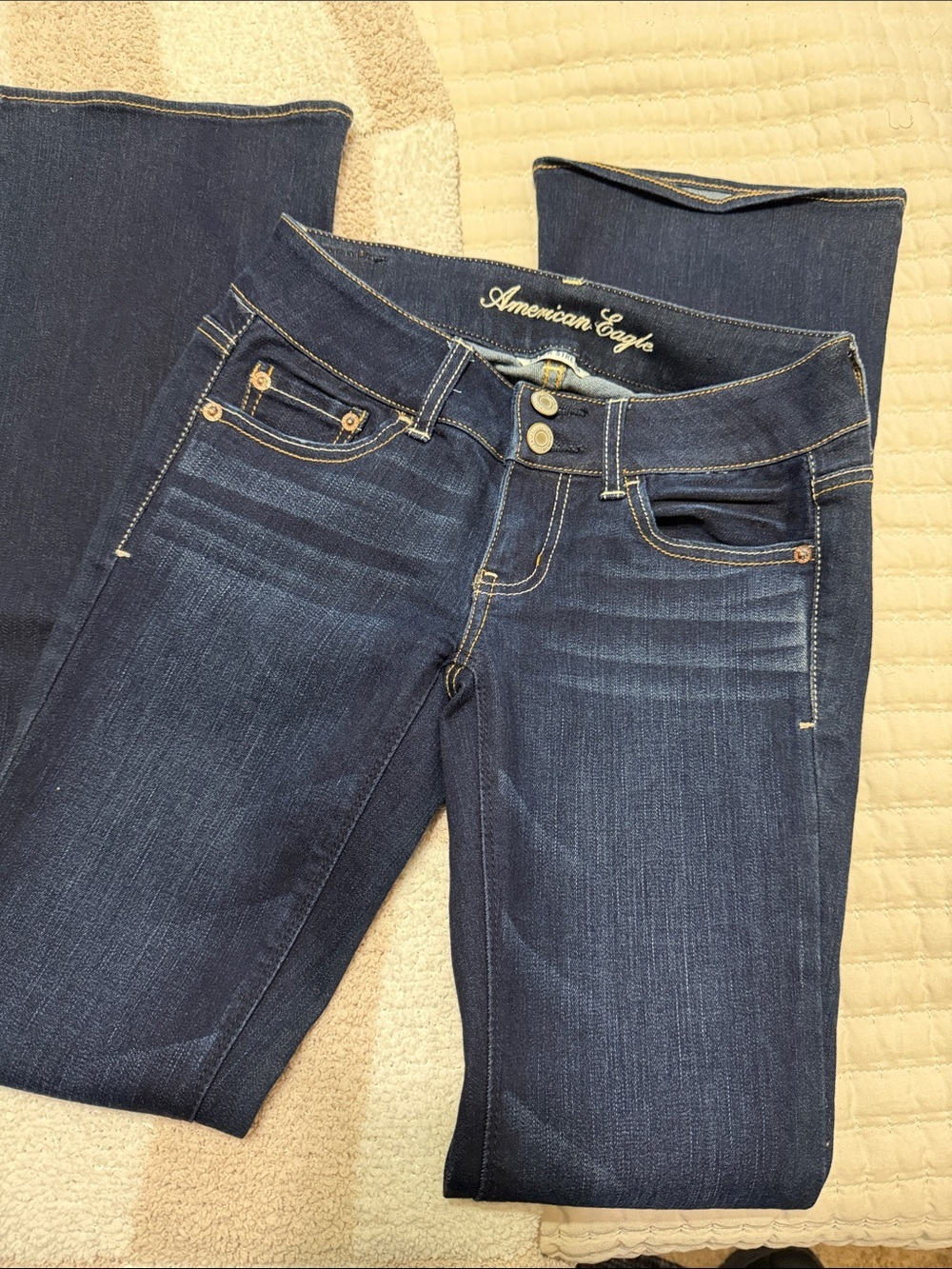 American eagle flare jeans